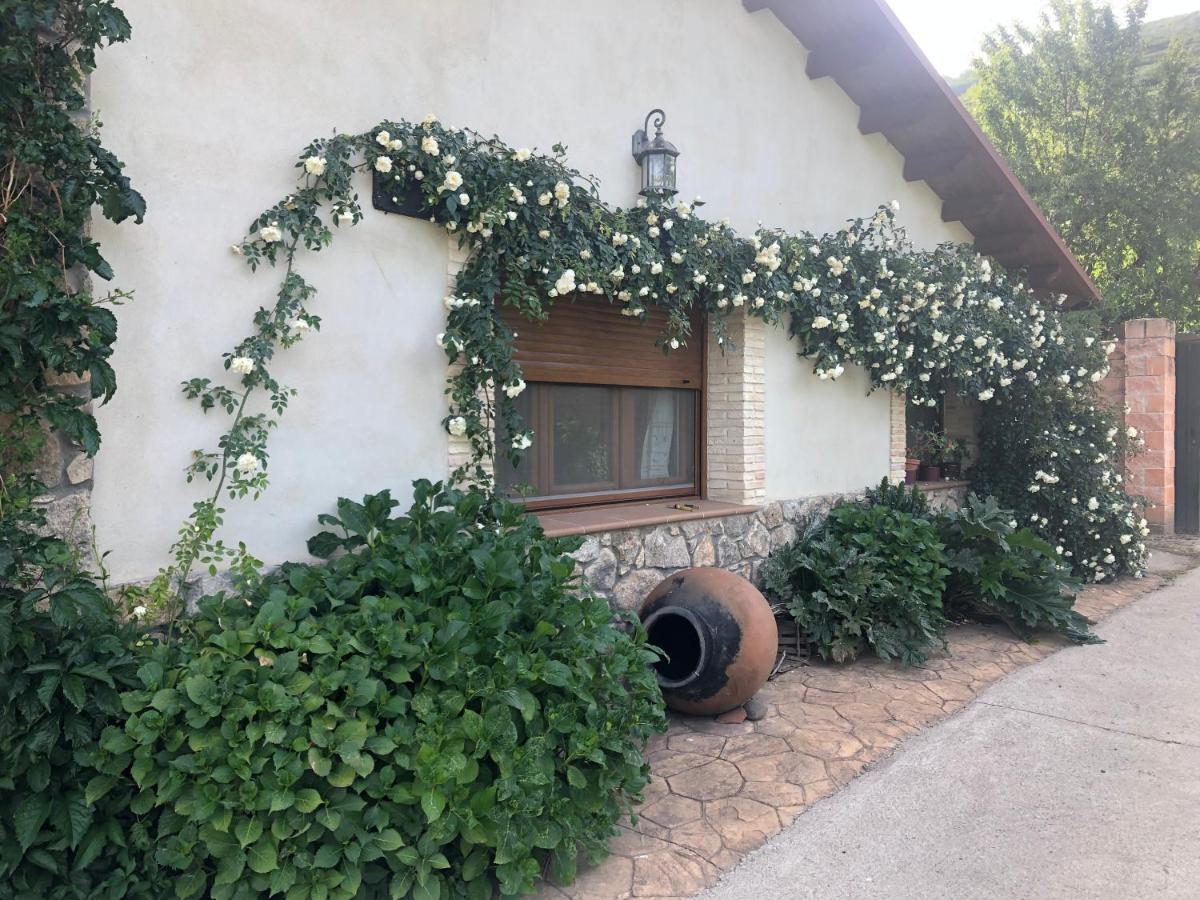 Casa Rural La Picotina Navaconcejo Bagian luar foto